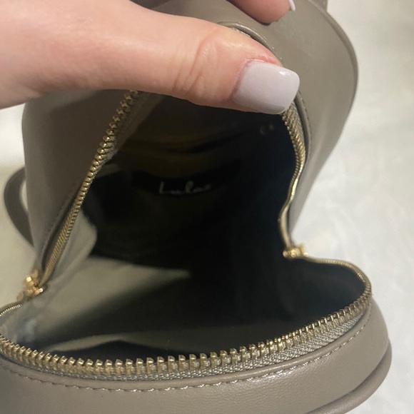 SOLD - Picture 4 of 4